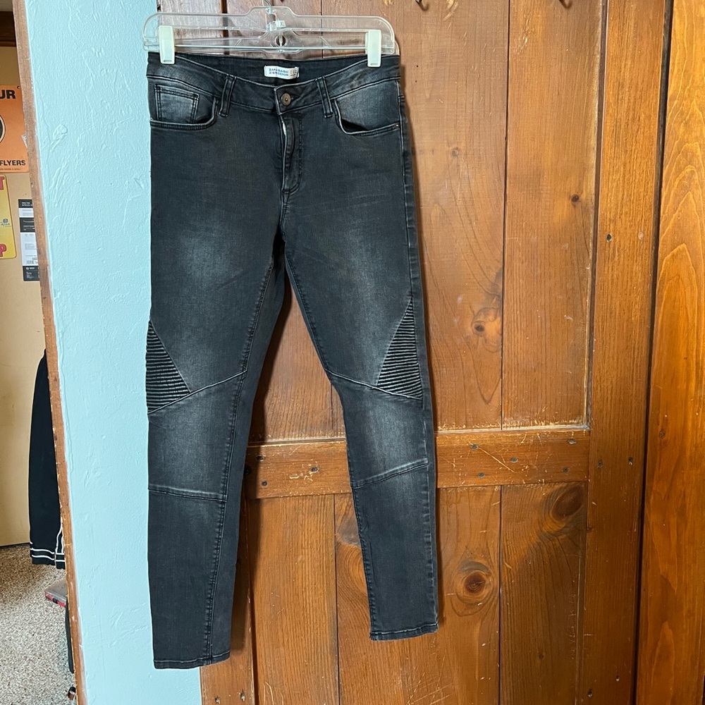Zara Basic Denim Jeans - Size US6